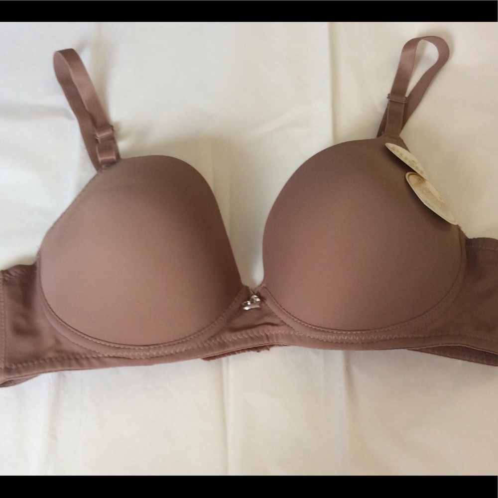 Ladies Push Up Bra Lace Detail NWT